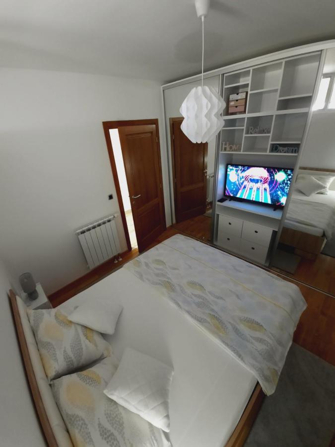 Apartman Bulevar Sarajevo - Free Parking Zewnętrze zdjęcie