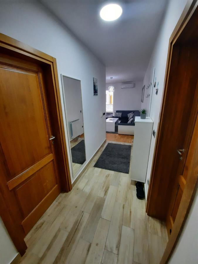 Apartman Bulevar Sarajevo - Free Parking Zewnętrze zdjęcie