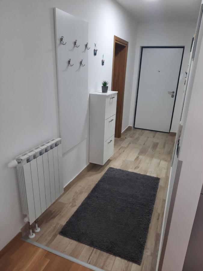 Apartman Bulevar Sarajevo - Free Parking Zewnętrze zdjęcie